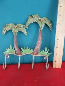 909. Wall Mounted Metal Key Holder Green Palm Coconut Trees with Gold Trim - Picture 1 of 5