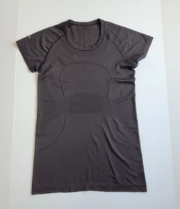 Lululemon Swiftly Tech Short Sleeve Crew Toronto 10K Blk Sz 8 Ltd Edition Shirt - Picture 1 of 10