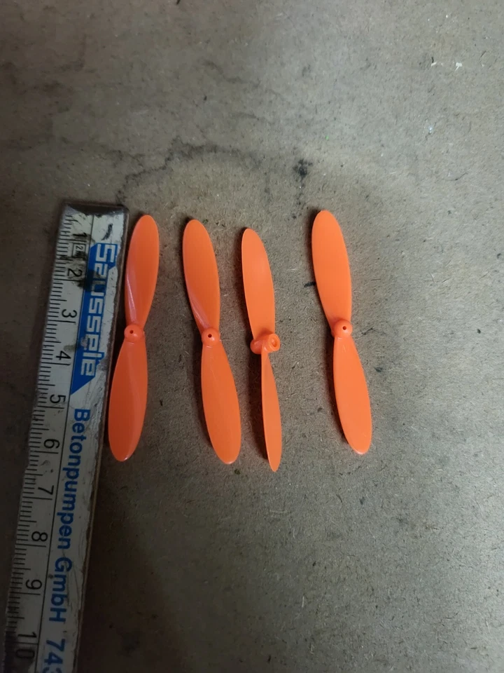 20 Ersatz Propeller für Drohne Zb Spirit X008 ca 55mm - Bild 1 von 1