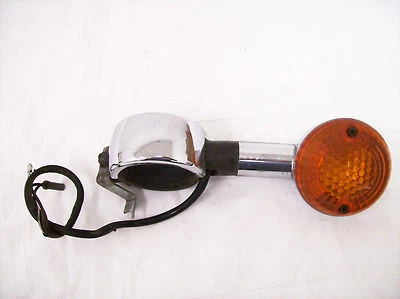 SUZUKI VZ800 MARAUDER LEFT FRONT TURN SIGNAL ASSEMBLY & COVER 35601-48E00 * - Image 1 of 2