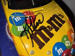 1:24 Ken Schrader signed Pic Of Ken Sign The #36 M&M'S 2000 Pontiac Grand Prix - Picture 1 of 11