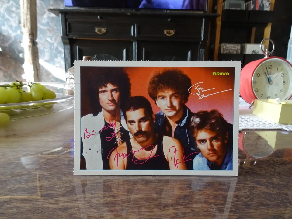 Queen ++ Bravo-Autogrammkarte ++ AK ++ TOP ++ - Bild 1 von 1