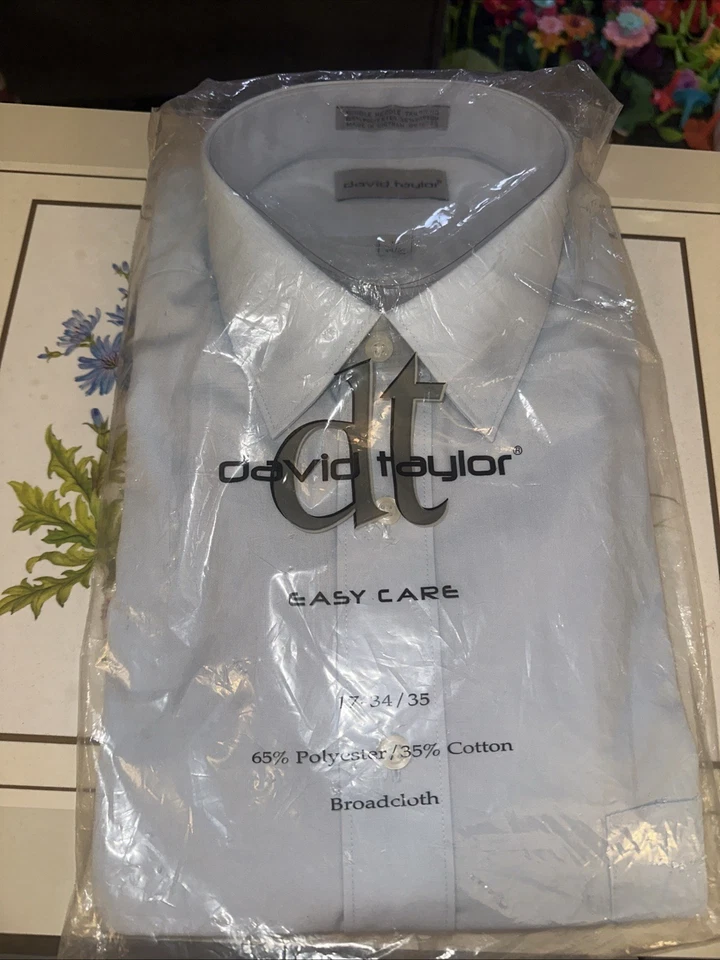 David Taylor~Broadcloth~Hombre Talla 17 34/35~Lt. Camisa de vestir azul ~ nueva con etiquetas - muy buen estado Foto 1 de 1