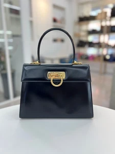 Salvatore Ferragamo Iconic Top Handle Kelly Bag Large 212181 138882730 - Bild 1 von 2