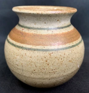 Studio Kunst Keramik Vase signiert Shaw 86 gesprenkelt hellbraun braun grün Roststreifen - Bild 1 von 5