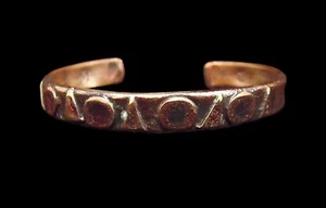Handmade Geometric Patterns Copper Bracelet - Picture 1 of 1