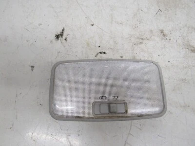 Luz de domo de techo Prius V 2012 2017 trasera central superior lámpara de mapa de lectura OEM Foto 1 de 4