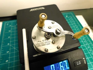 Southbend Anti-Backlash Model No.650 Fishing Bait Casting Reel - Picture 1 of 12