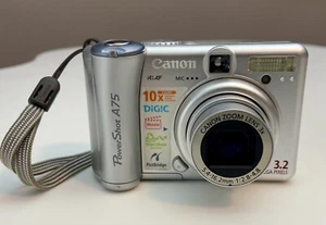Canon Power Shot A75 Silver 1.8" LCD 3.2MP Digital Camera Parts Only Not Working - Picture 1 of 24