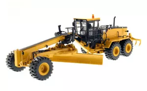 ,DIECAST MASTERS, Motoniveladora CATERPILLAR 24M con conductor, 1/50, DCM85264 - Imagen 1 de 6
