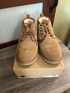 Stivali UGG Australia Neumel taglia 9 - castagno - Foto 1 di 17