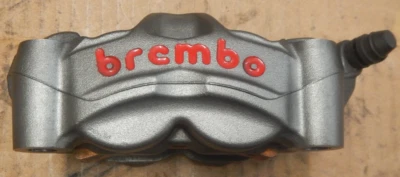 Pinza de freno delantera derecha Ducati Panigale S 1199 2012-2019 OEM 610.4.138.1A D6 Foto 1 de 4