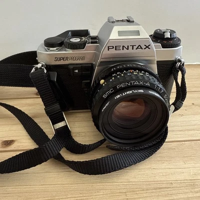 Cámara PENTAX Super Program 35 mm SLR + Lente Pentax 50 mm F1,7 con datos digitales M Foto 1 de 4