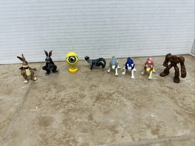 8 Monster Rancher Mini Action Figures Wolf Tigers  Hares Dino Magna Golem Suezo - Image 1 of 4