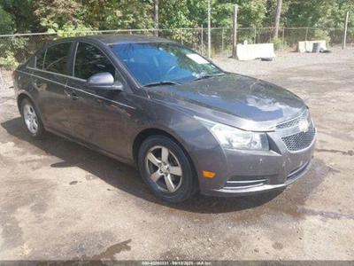 Used Air Cleaner Assembly fits: 2014 Chevrolet Cruze 1.4 Grade A — 第 1/4 张图片