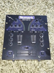 Mezclador de preamplificador Numark DM100X * No incluye adaptador de corriente  - Imagen 1 de 6