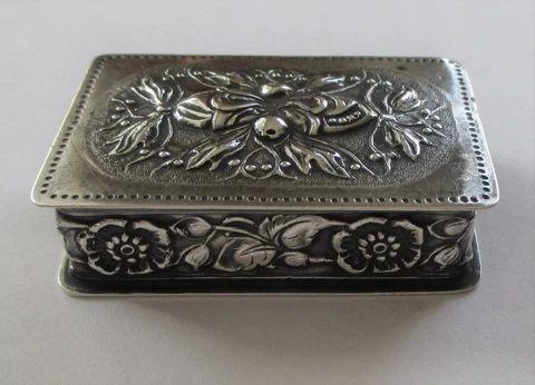 VINTAGE SWEDISH HALLMARKED STERLING SILVER POPPY FLOWER SNUFF TRINKET BOX MEMA Cover
