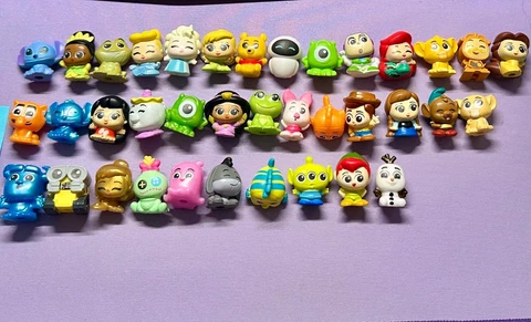 Disney Doorables Squish'alots - Choose the One(s) You Want Cover