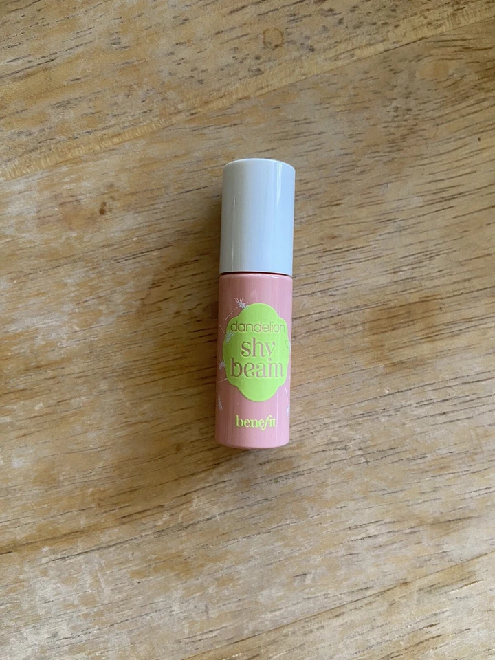 New BENEFIT DANDELION SHY BEAM nude pink matte radiance highlighter 2.5 ml rare - Image 1 of 1