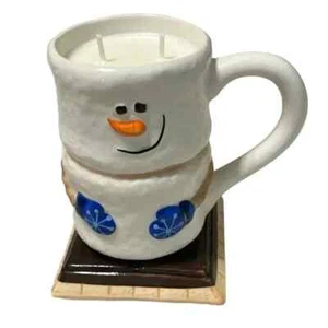 Hintergedanken Marshmallow Mann Weihnachtskranz Duft Handarbeit Soja Kerze - Bild 1 von 4