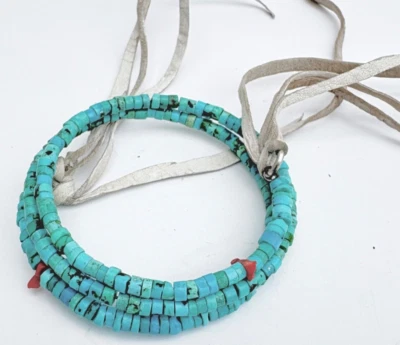 Pulsera Kingman Turquesa Cuentas Heishi Cuero Coral Sara Samoiloff Nueva York Foto 1 de 4
