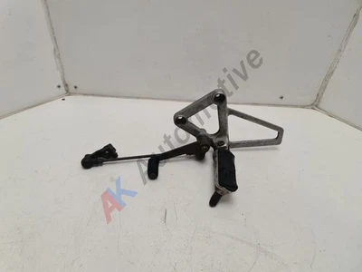 Honda CBR600F-K CBR 600 F-K 1987~1990 - Left Foot Rest with Gear Change Lever - Image 1 of 4