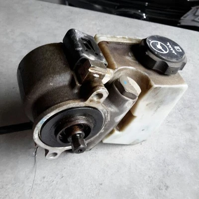 Power Steering Pump VIN F 8th Digit Fits 00-04 SATURN L SERIES 323096 - Image 1 of 4