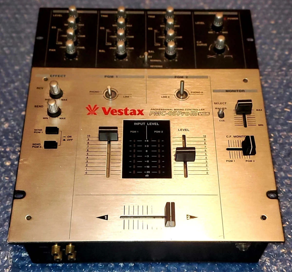 Preços baixos em Mixers de DJ Vestax DJ mixer analógico | eBay
