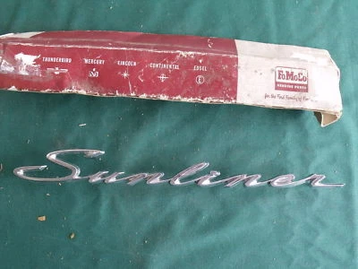 NOS 1961 福特银河 Starliner Sunliner 脚本 FoMoCo — 第 1/4 张图片