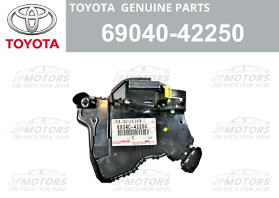 TOYOTA Genuine Front Left Power Door Lock Actuators Door Latch 69040-42250 New - Image 1 of 4