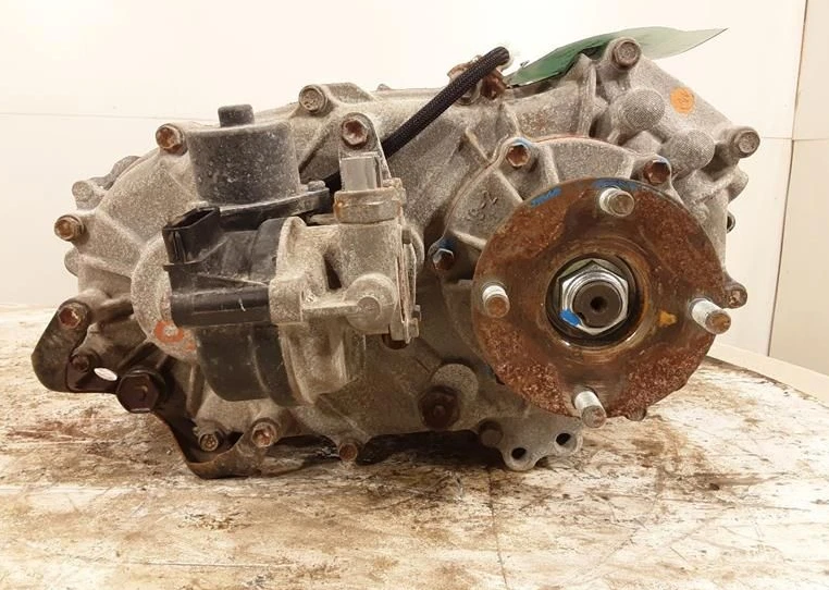 Toyota Tacoma 2005-2015 4Runner montaje de caja de transferencia Foto 1 de 4