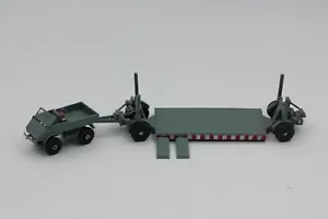 Siku V104 Unimog con rimorchio a pianale ribassato Siku V120 Scheuerle - Foto 1 di 13