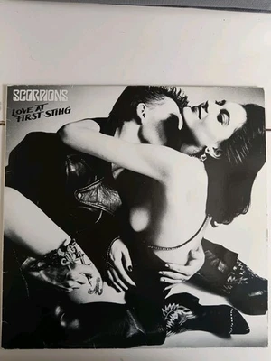 Album vinyle - Love at First Sting - Scorpions - Photo 1/4