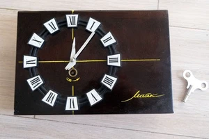 SUPER RARE Vintage 1960s Mayak Dark Wooden Clock w Key WORKS - Picture 1 of 2