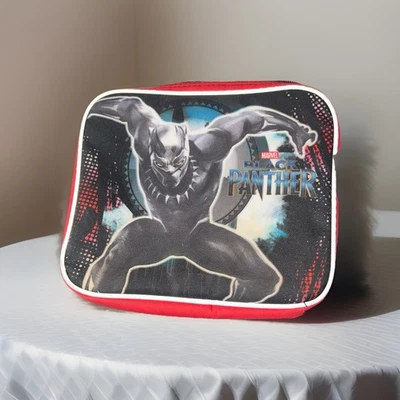 Bolsa de almuerzo aislada Pantera Negra Marvel roja trasera cremallera cierre asa de transporte Foto 1 de 4