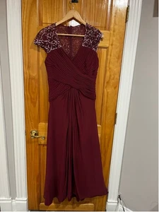 Tadashi Collection Burgunderrot Perlen Spitze Chiffon Abendkleid Kleid Größe 8 - Bild 1 von 10