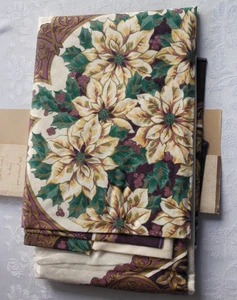Mantel de vacaciones de colección 70"" redondo púrpura victoriano Poinsettia Terrisol Karsten - Imagen 1 de 8