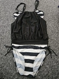Womens Swimwear bundle Size 10 Medium - Picture 1 of 7