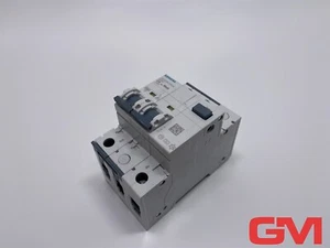 Fi/Circuit Breaker 5SU1324-7FA10 Rcbo C10 30mA 230VAC Type A 2-polig SENTRON - Picture 1 of 6