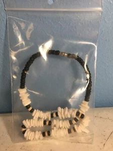 Pooka Shell Necklace - Excellent Condition---17"---Dark Brown/white - Picture 1 of 5