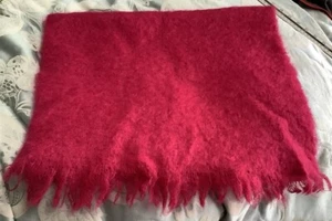 Mohair Tuch leuchtend rosa - Bild 1 von 5