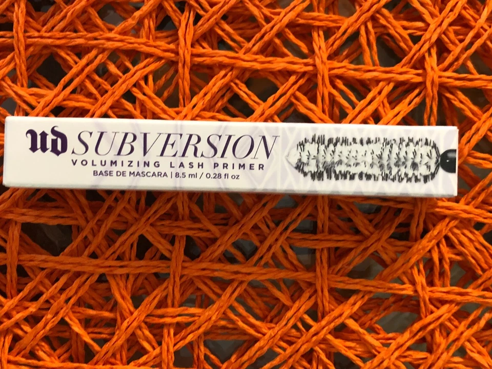 NIB Full Size URBAN DECAY SUBVERSION Volumizing Lash Prime - Image 1 of 1