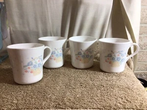 Vtg Set of 4 Corning COUNTRY CORNFLOWER Blue Floral Coffee/Tea Mugs pre-owned - Picture 1 of 18