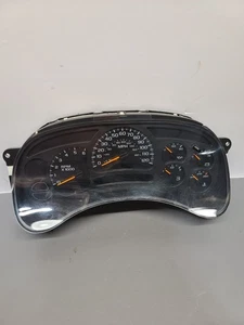 2003-2006 Chevrolet Tahoe Suburban Yukon Speedometer Cluster 204K Miles - Picture 1 of 5