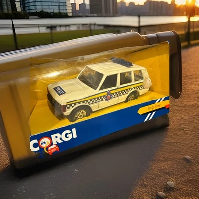 Vintage Corgi C597/3 Police Range Rover GB White 1:36 Diecast Model Car Boxed - Image 1 of 4