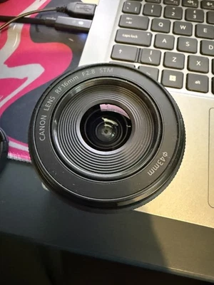 Canon RF 16mm f/2.8 STM Wide-Angle Prime Lens With Original Box And Caps - Image 1 of 4