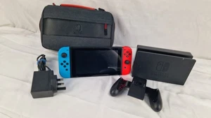 Consola NINTENDO SWITCH 32GB con Rojo/Azul con Cargador y Estuche de Transporte - Imagen 1 de 14