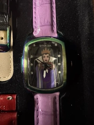 Reloj Invicta Disney Evil Queen (Grimhde) Lupah Edición Limitada Modelo 25888 Foto 1 de 4