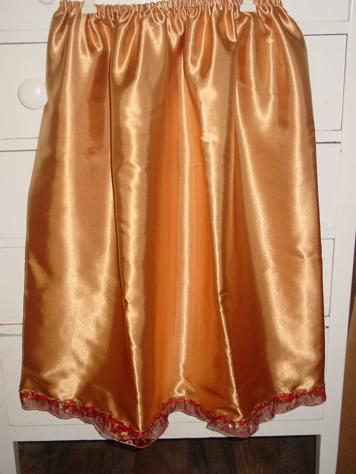 金色缎面半滑红色闪光装饰 28 英寸 - 51 英寸腰 Sissy-XXL 全新 — 第 1/3 张图片