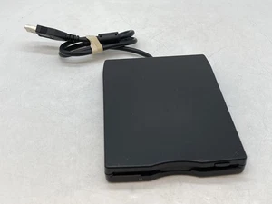 TEAC 3.5" External Floppy Disk Drive USB Unit Model FD-05PUW FREE S/H - Picture 1 of 3